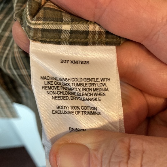 Columbia Button-Down Shirt - Picture 7 of 7